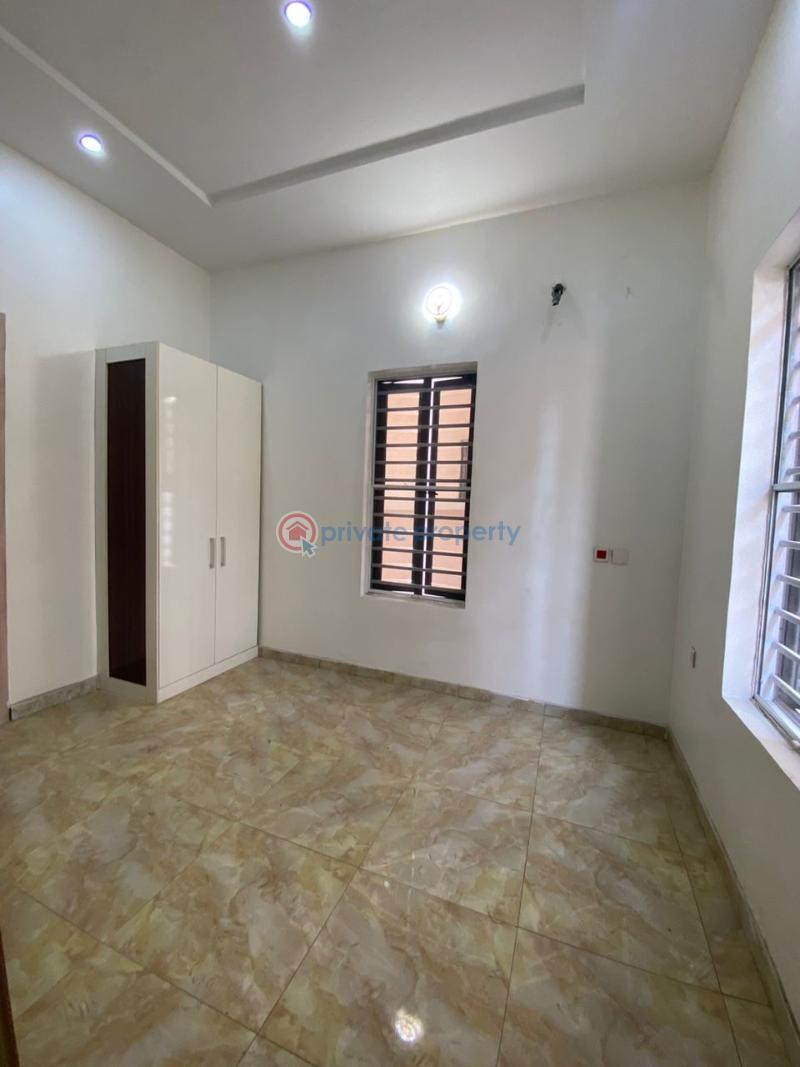 1 bedroom Shared Apartment For Rent Osapa Lekki Lekki Lagos - 1