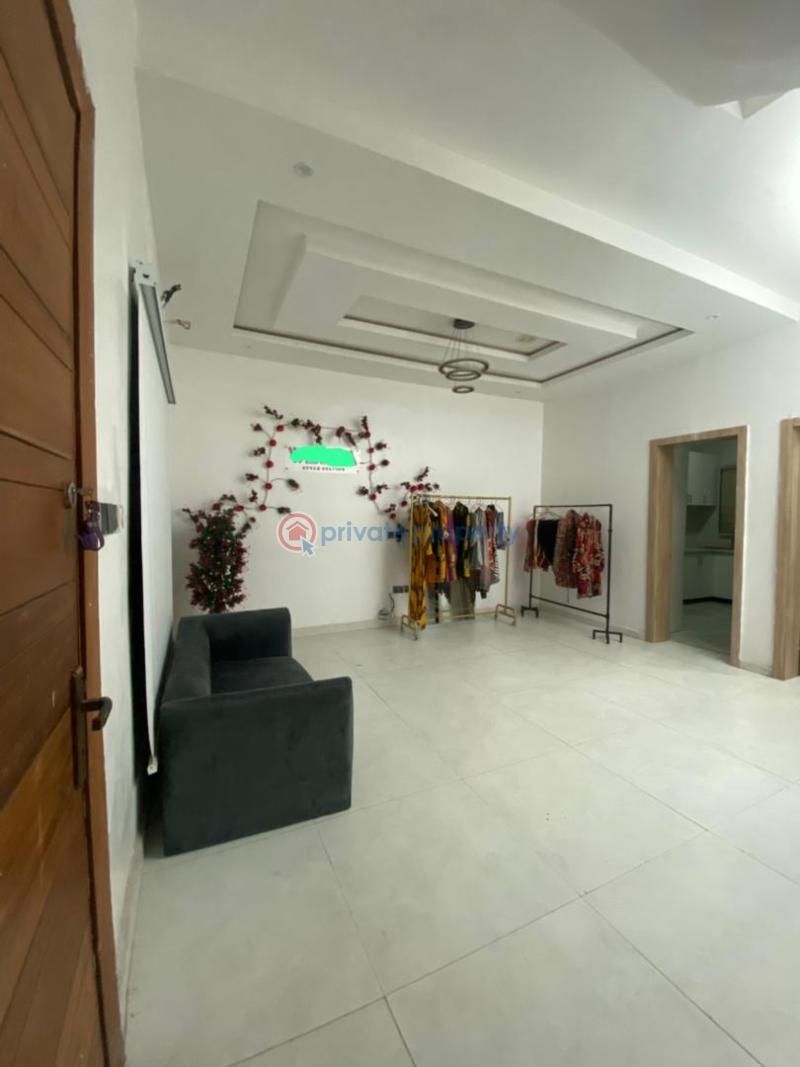 Spacious semi-master’s bedroom - 4 1 bedroom Shared Apartment For Rent Ikota Lekki Lagos - 4