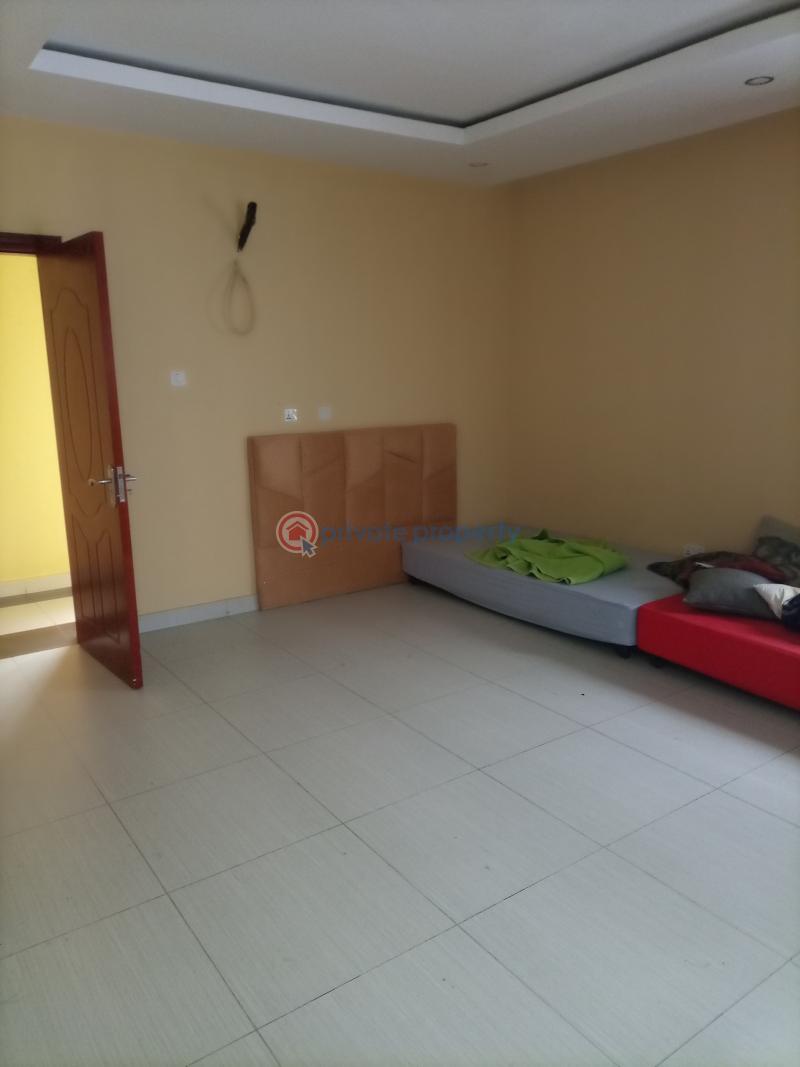 Spacious semi - masters bedroom in a shared duplex - 2 1 bedroom Self Contain For Rent Royal Garden City Estate Ajiwe Ajah Lagos - 2
