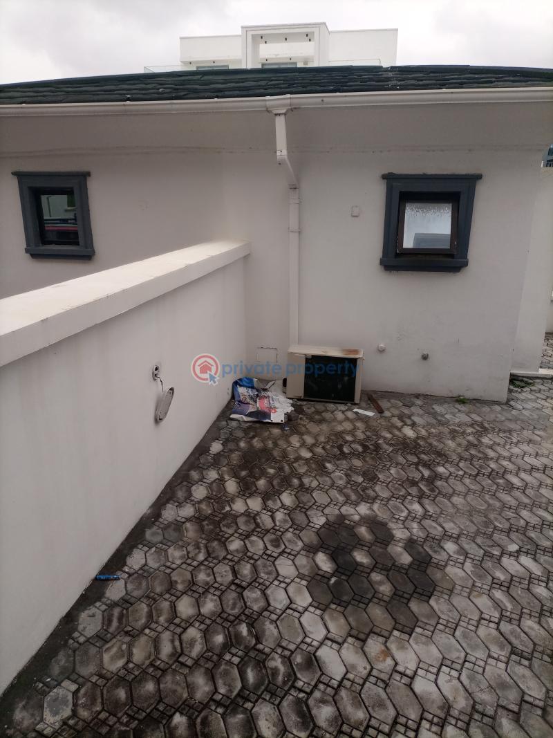 Spacious semi - masters bedroom in a shared duplex - 17 1 bedroom Self Contain For Rent Royal Garden City Estate Ajiwe Ajah Lagos - 17