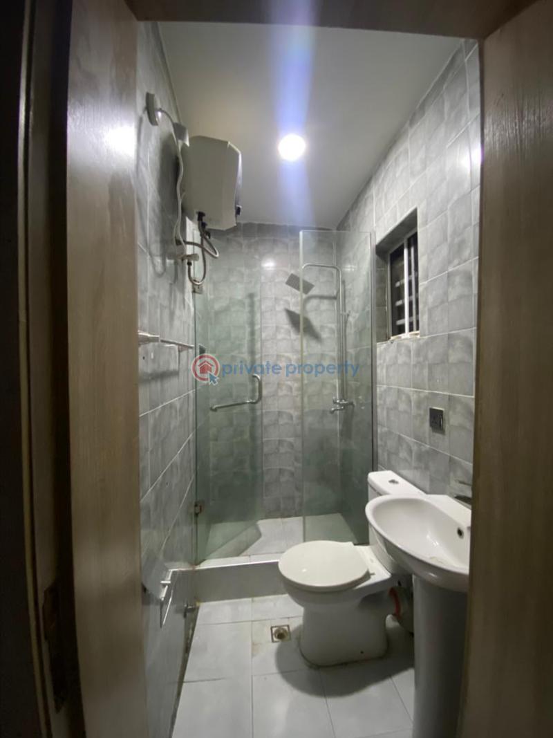 Spacious semi-master’s bedroom - 7 1 bedroom Shared Apartment For Rent Ikota Lekki Lagos - 7