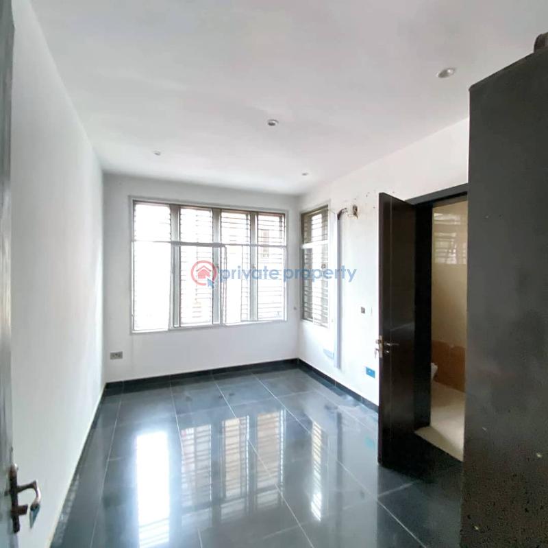 Spacious  serviced 4 bedroom terrace house - 9 4 bedroom Terraced Duplex For Rent Lekki Phase 1 Lagos - 9