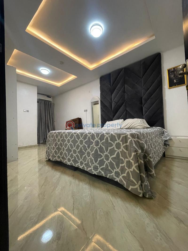 2 bedroom Block Of Flats For Rent Aguda  Surulere Lagos - 4