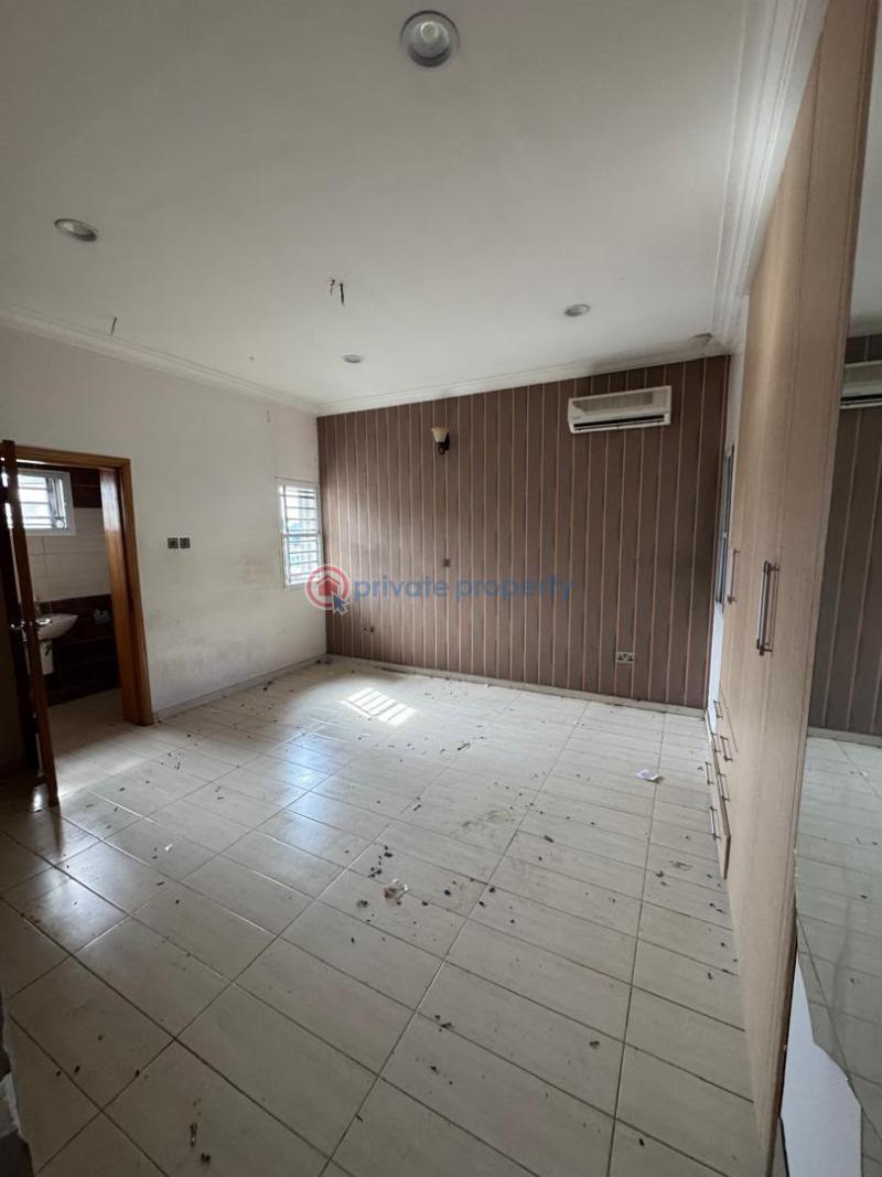 1 bedroom Shared Apartment For Rent Osapa London Lekki Lagos - 2