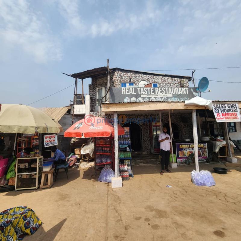 1 bedroom Shop For Rent Lagos–ibadan Toll Gate Motor Park. Ibadan Oyo - 0