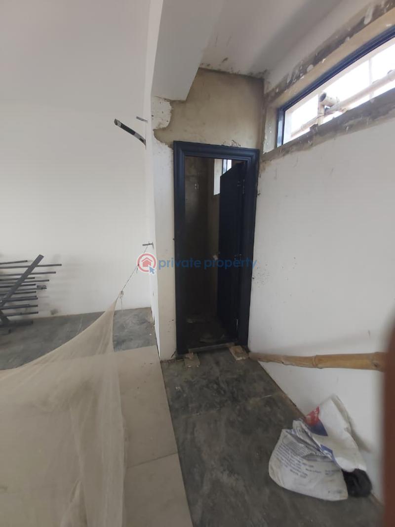 Mall/Complex/Plaza For Rent Ogombo Road Abraham Adesanya Sangotedo Lagos - 6