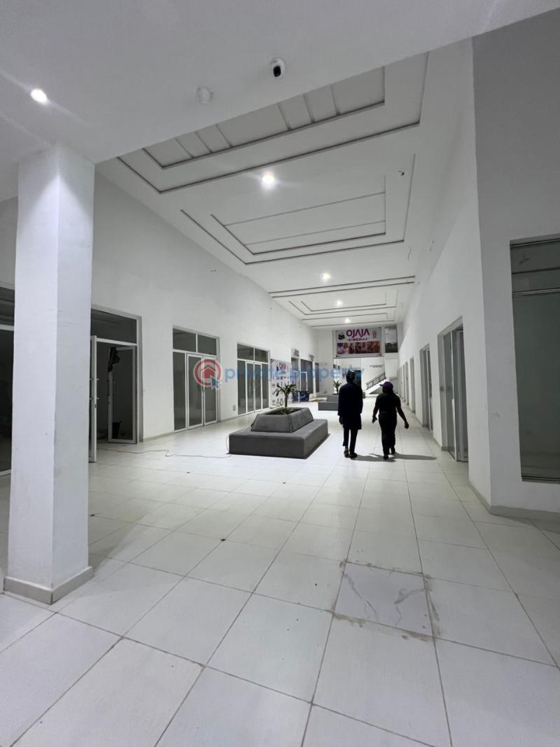 Mall/Complex/Plaza For Rent Abraham Adesanya Sangotedo Lagos - 8