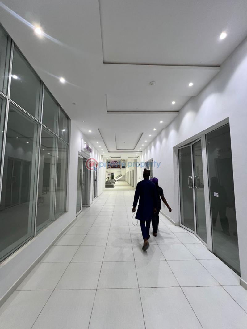 Mall/Complex/Plaza For Rent Abraham Adesanya Sangotedo Lagos - 2