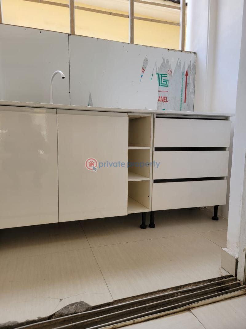 1 bedroom Self Contain For Rent Victoria Island Lagos - 4