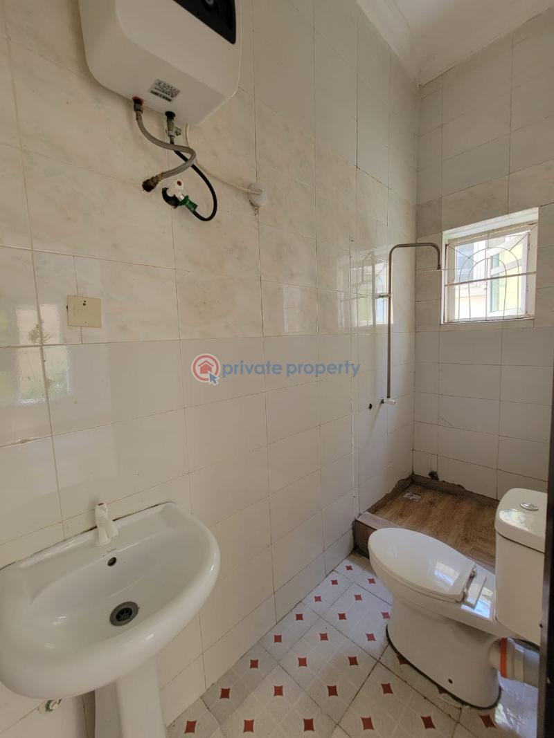 1 bedroom Self Contain For Rent Victoria Island Lagos - 2