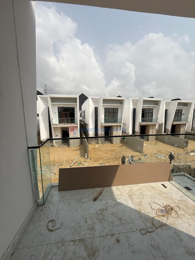 5 bedroom Detached Duplex For Sale Orchid Road Chevron Drive Lekki Lagos - 3