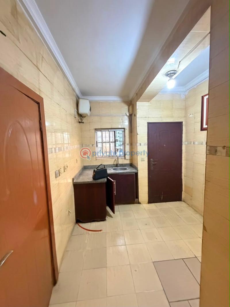 3 bedroom Block Of Flats For Rent Oniru Victoria Island Lagos - 2