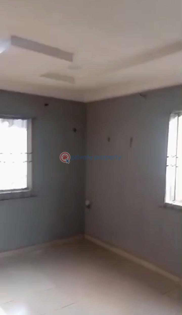 1 bedroom Self Contain For Rent Off Aborishade Lawanson Surulere Lagos - 2