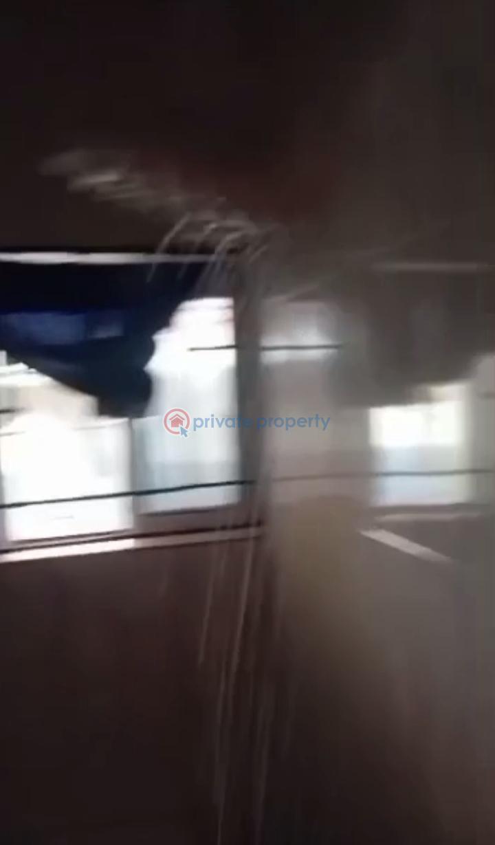 1 bedroom Self Contain For Rent Off Aborishade Lawanson Surulere Lagos - 5