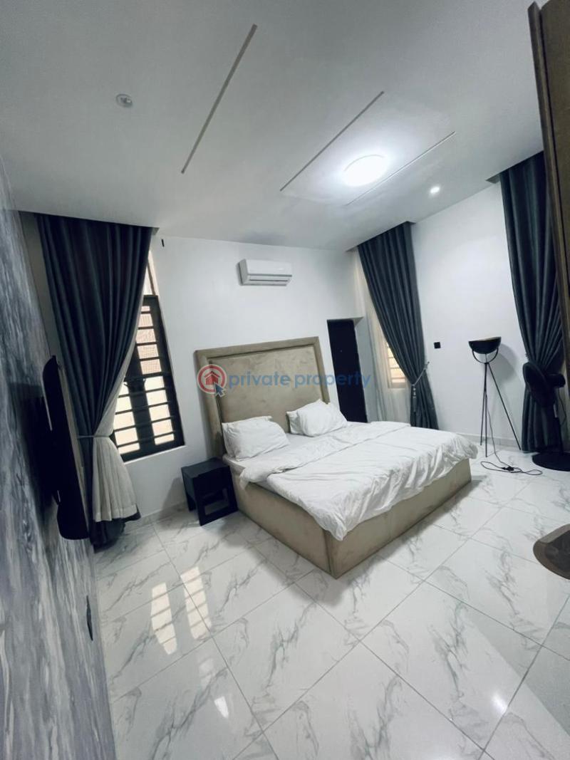 1 bedroom Block Of Flats For Sale In A Good Gated House Ologolo Lekki Lagos - 1