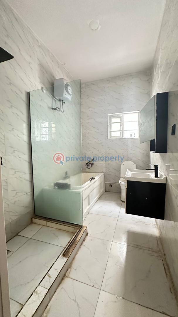 Spacious standard studio master’s bedroom apartment with fitted personal kitchen upstairs - 6 1 bedroom Studio Apartment For Rent Chevron Drive Lekki Lagos - 6