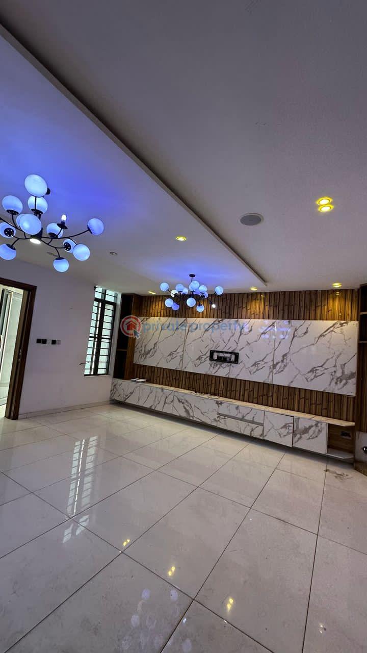 1 bedroom Studio Apartment For Rent Osapa Canal West Lekki Lagos - 4