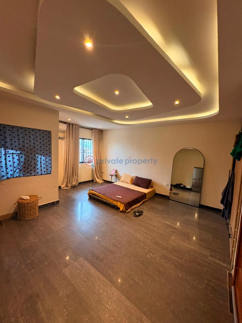 Studio Apartment For Rent Admiralty Way Lekki Phase 1 Lagos - 3