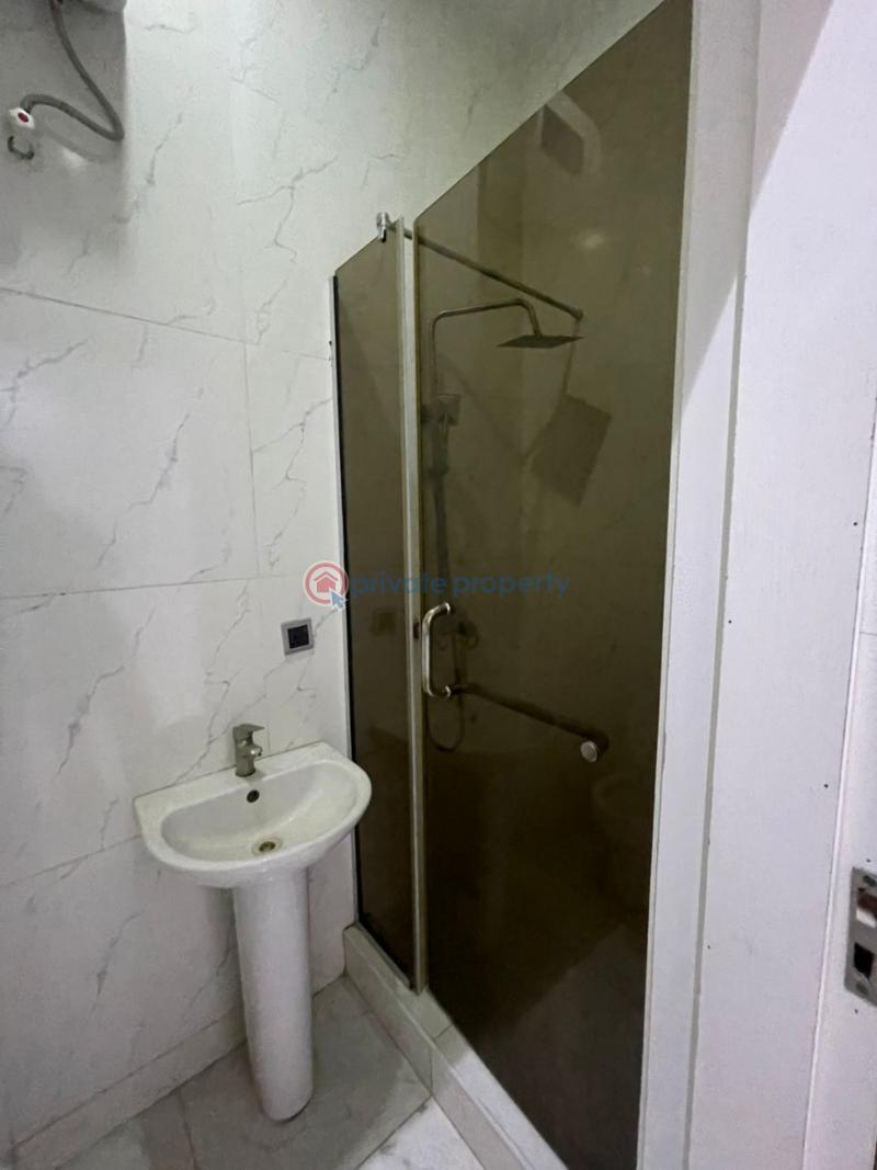 1 bedroom Studio Apartment For Rent Pinnock Beach Road Chevron Drive Lekki Lagos - 9