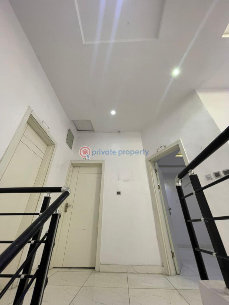 1 bedroom Studio Apartment For Rent Pinnock Beach Road Chevron Drive Lekki Lagos - 13