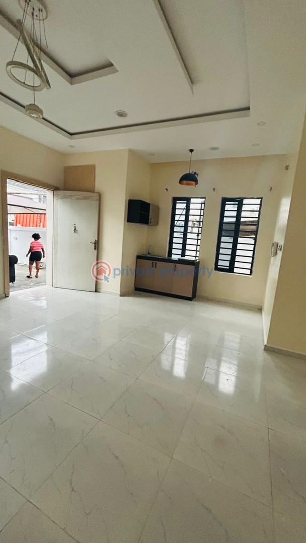 1 bedroom Flat & Apartment For Rent Ikota Lekki Lagos - 4