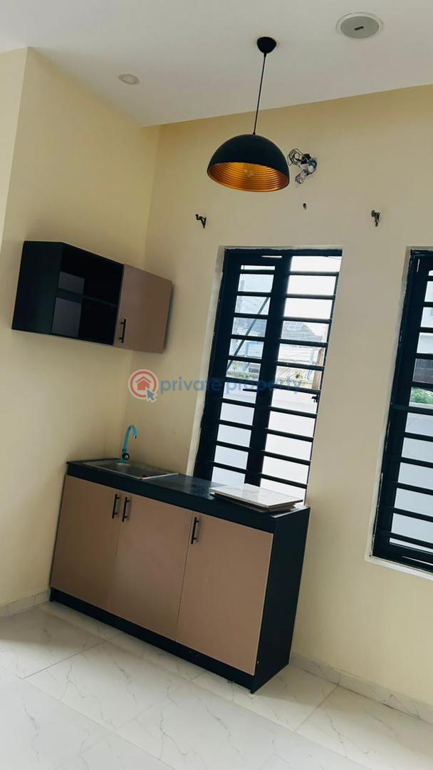 1 bedroom Flat & Apartment For Rent Ikota Lekki Lagos - 1