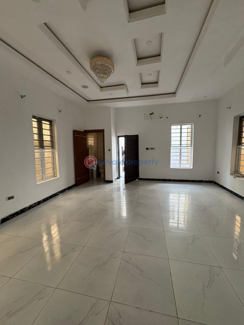 Spacious studio apartment with open-plan kitchen - 2 1 bedroom Shared Apartment For Rent Orchid Road Lekki Lagos - 2