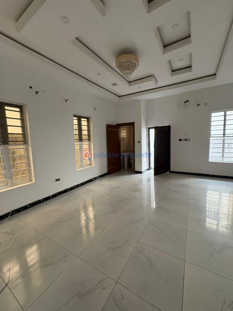 Spacious studio apartment with open-plan kitchen - 1 1 bedroom Shared Apartment For Rent Orchid Road Lekki Lagos - 1