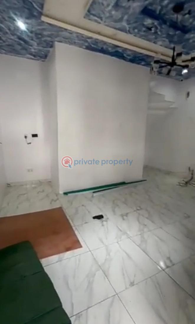 Spacious studio apartment with open plan kitchen( video) - 7 1 bedroom Studio Apartment For Rent Royal Pine Estate Orchid Road Lekki Lagos - 7