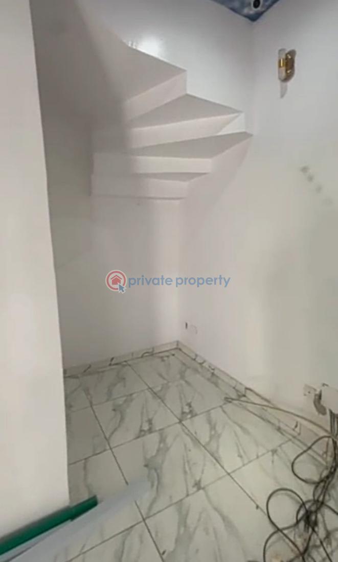 Spacious studio apartment with open plan kitchen( video) - 2 1 bedroom Studio Apartment For Rent Royal Pine Estate Orchid Road Lekki Lagos - 2