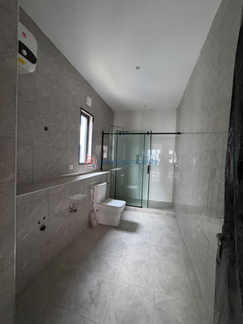 3 bedroom Block Of Flats For Sale Phase1 Lagos. Lekki Phase 1 Lagos - 9