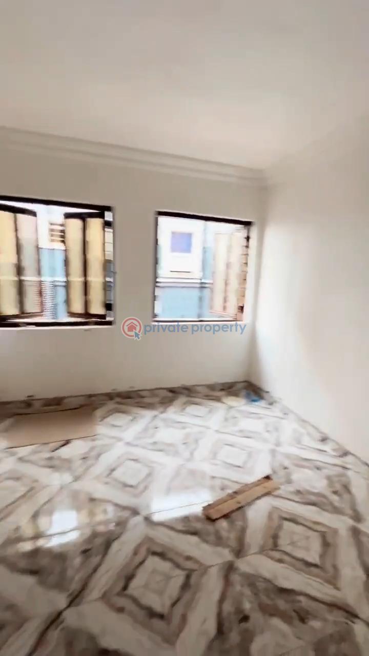3 bedroom Block Of Flats For Rent Off Pedro Road Palmgroove Shomolu Lagos - 2