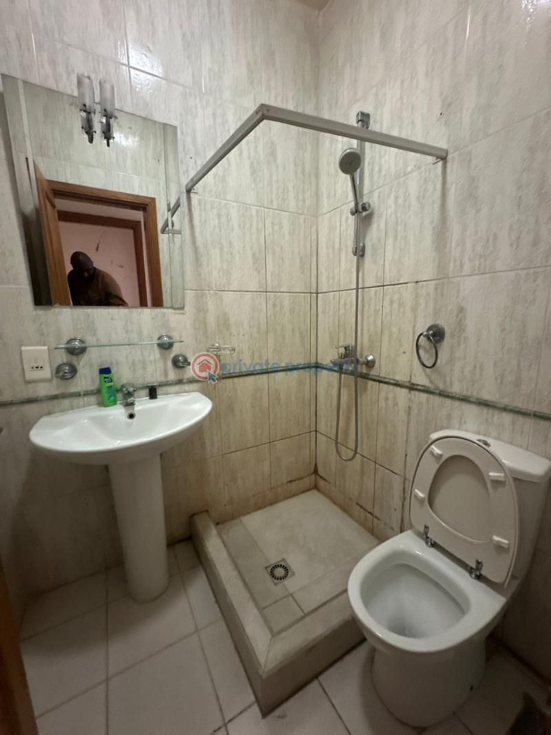 3 bedroom Flat & Apartment For Sale Estate Ikoyi Lagos - 8