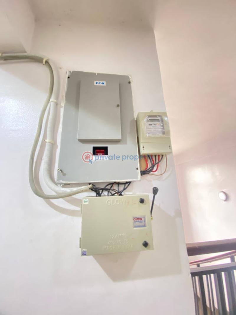 3 bedroom Block Of Flats For Rent Oniru Royal Estates Victoria Island Lagos Oniru Victoria Island Lagos - 2