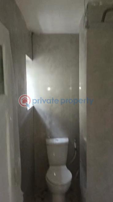 2 bedroom Block Of Flats For Rent Alagomeji Yaba Lagos - 8