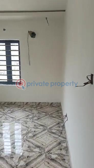 2 bedroom Block Of Flats For Rent Alagomeji Yaba Lagos - 11