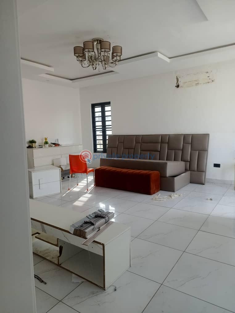 Spacious visitor room, very nice with modern opulence - 2 House For Rent Ilasan By Blenco, Lekki Lagos - 2