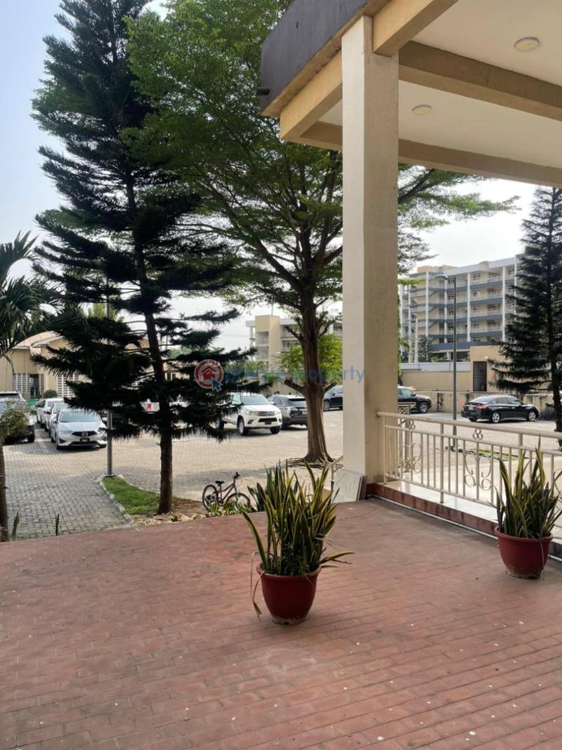 3 bedroom Block Of Flats For Rent Lekki Phase 1 Lagos - 11
