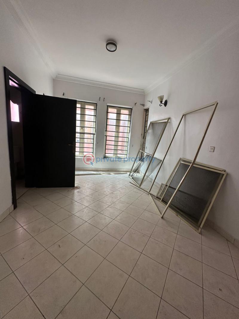 2 bedroom Shared Apartment For Sale Oniru Victoria Island Lagos - 9