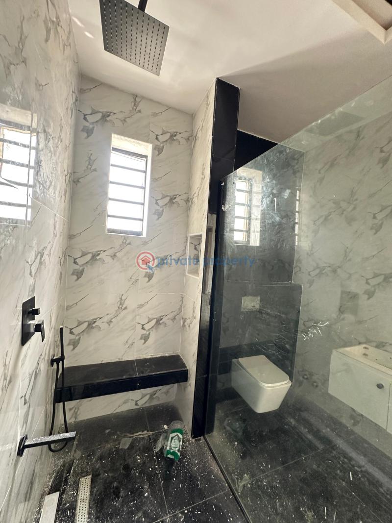 Spacious well-built  4 bedroom terrace duplex - 14 4 bedroom Terraced Duplex For Sale Idado Lekki Lagos - 14