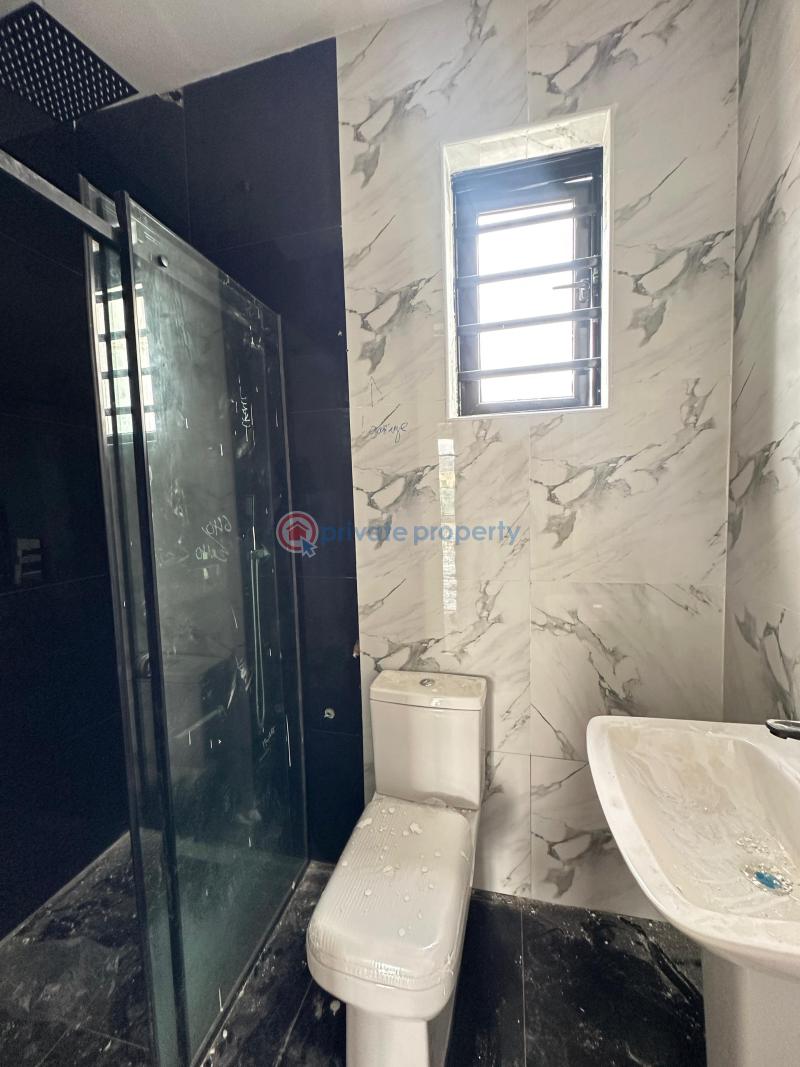 Spacious well-built  4 bedroom terrace duplex - 10 4 bedroom Terraced Duplex For Sale Idado Lekki Lagos - 10