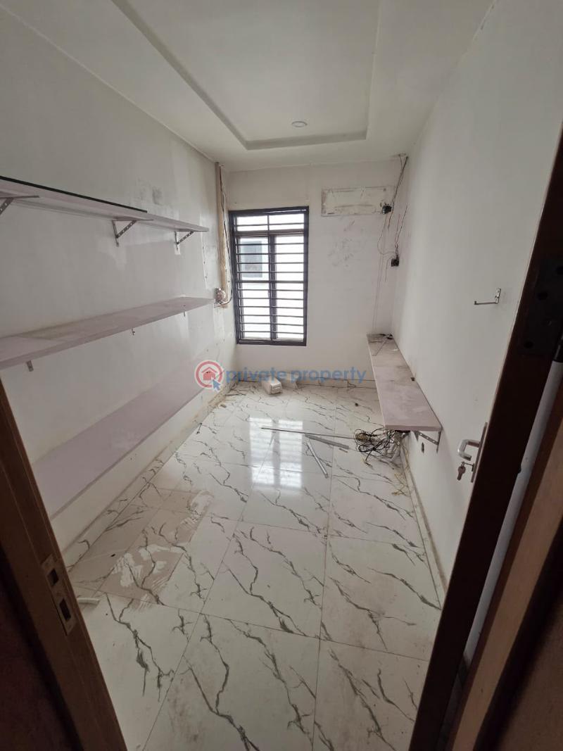5 bedroom Semi detached Duplex For Sale Banana Island Ikoyi Lagos - 6