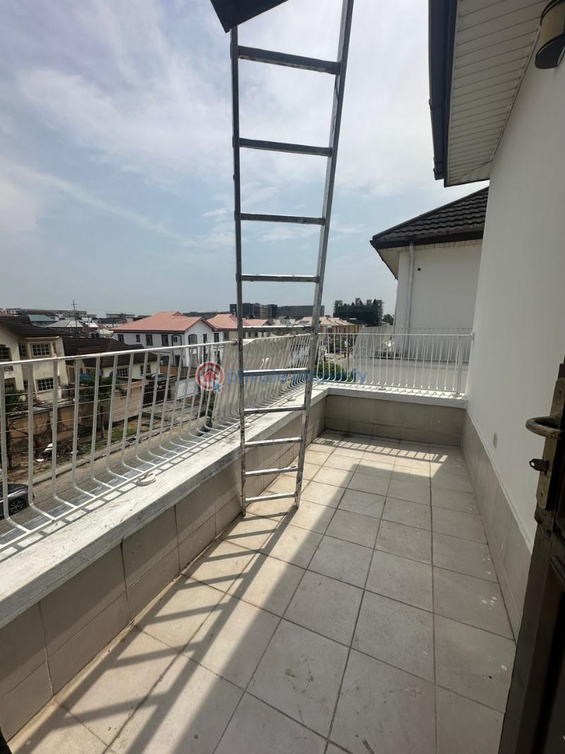 2 bedroom Shared Apartment For Rent Lekki Phase 1 Lagos - 11