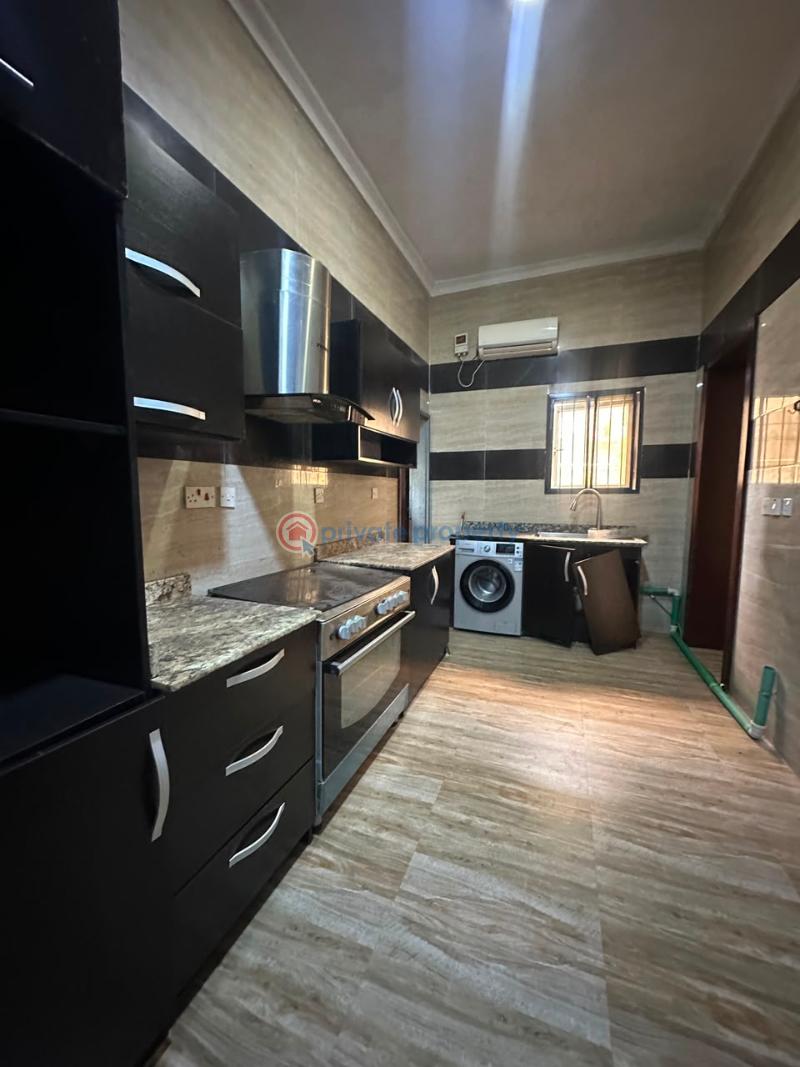 2 bedroom Shared Apartment For Rent Oniru Victoria Island Lagos - 9