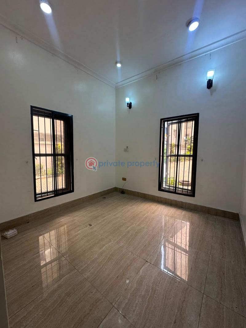 2 bedroom Shared Apartment For Rent Oniru Victoria Island Lagos - 12