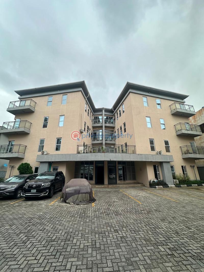 3 bedroom Shared Apartment For Rent Oniru Victoria Island Lagos - 0