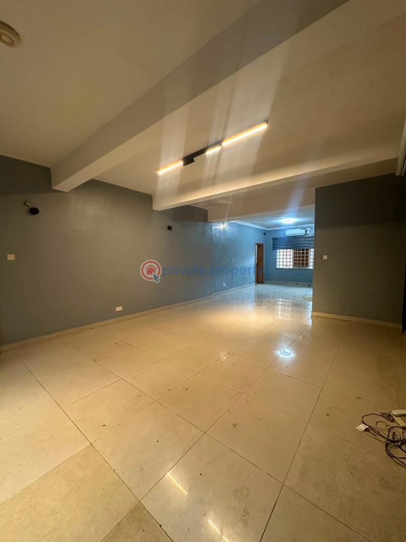 3 bedroom Shared Apartment For Rent Ikoyi Lagos - 1