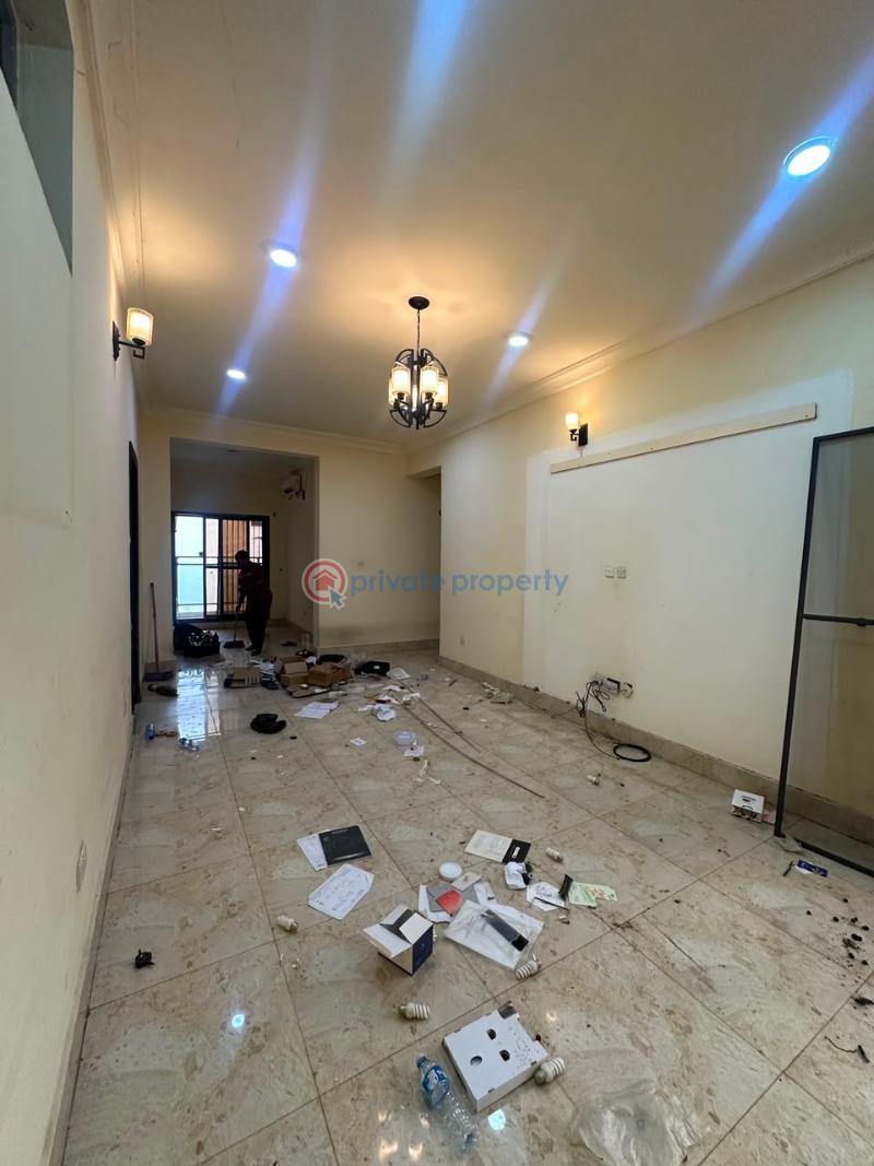 3 bedroom Shared Apartment For Rent Oniru Victoria Island Lagos - 1