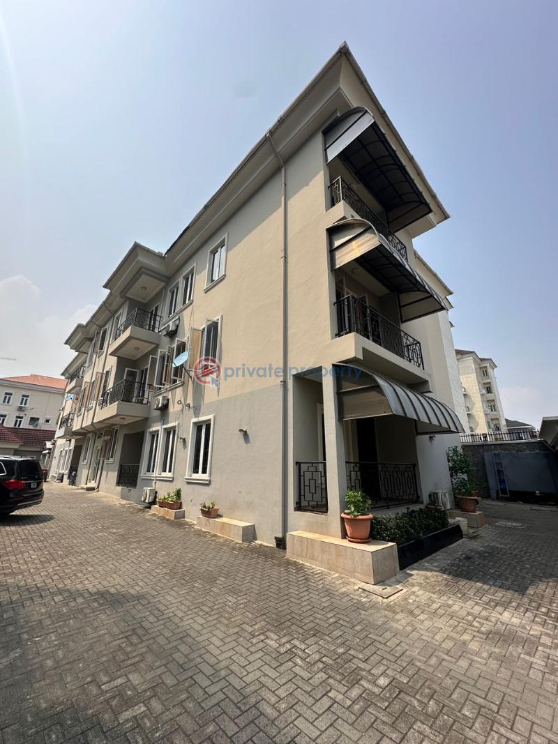 3 bedroom Shared Apartment For Rent Parkview Estate Ikoyi Lagos - 1