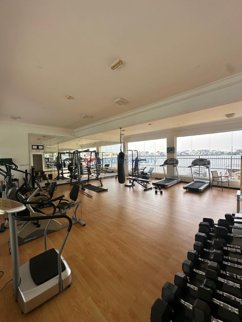 3 bedroom Shared Apartment For Rent Banana Island Ikoyi Lagos - 21